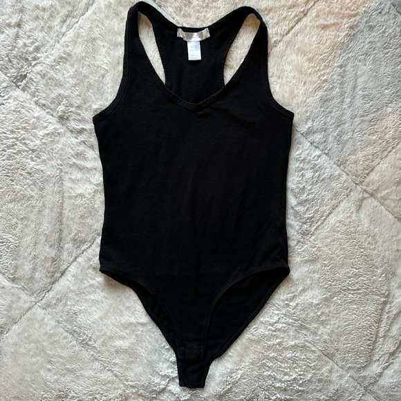 Black sleeveless bodysuit - Picture 2 of 4
